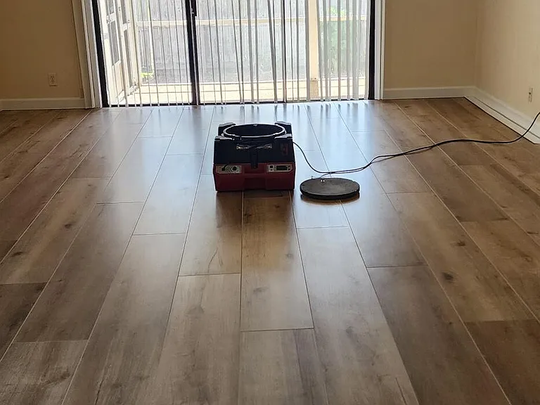 82 Emerald Ct — Photo 9