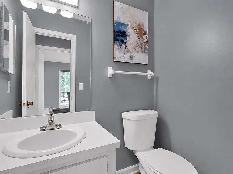 10000 Meridian Way N #15 — Photo 10