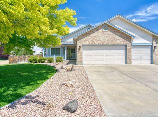 620 Bellingham Pl, Longmont, CO 80504