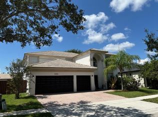 12522 NW 18th Mnr, Pembroke Pines, FL 33028