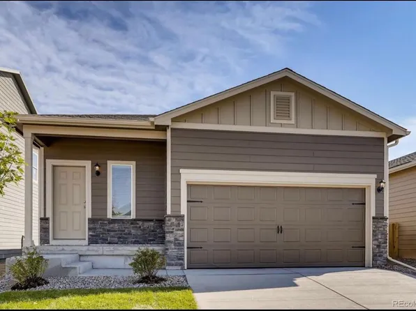 322 Maple St, Bennett, CO 80102
