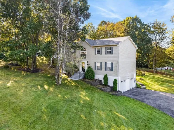 78 Lexington Drive, Newburgh, NY 12550