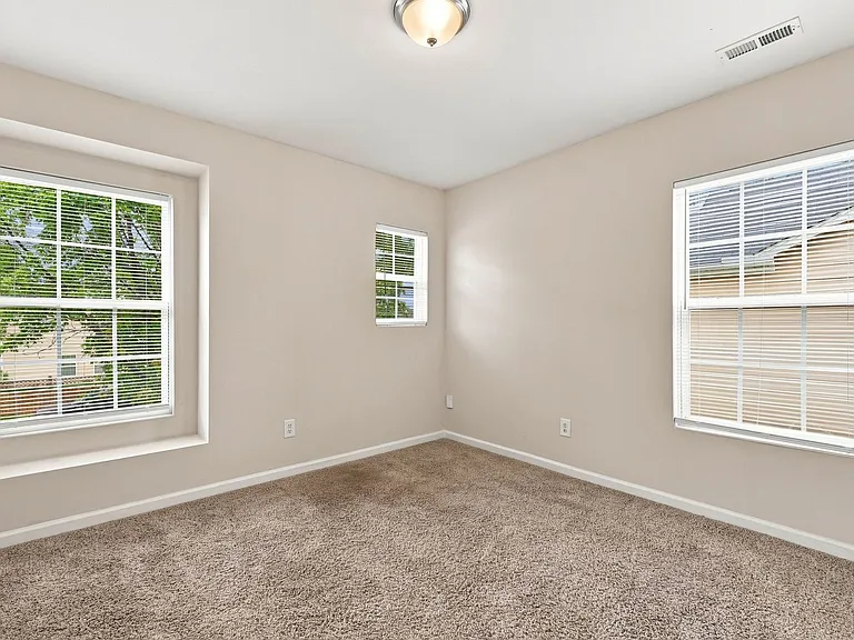 3742 Marshlane Way — Photo 14
