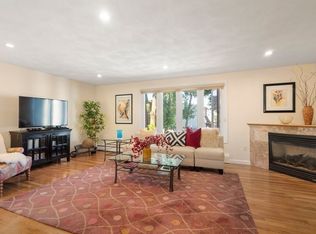 174 Adams St APT 5, Newton, MA 02458