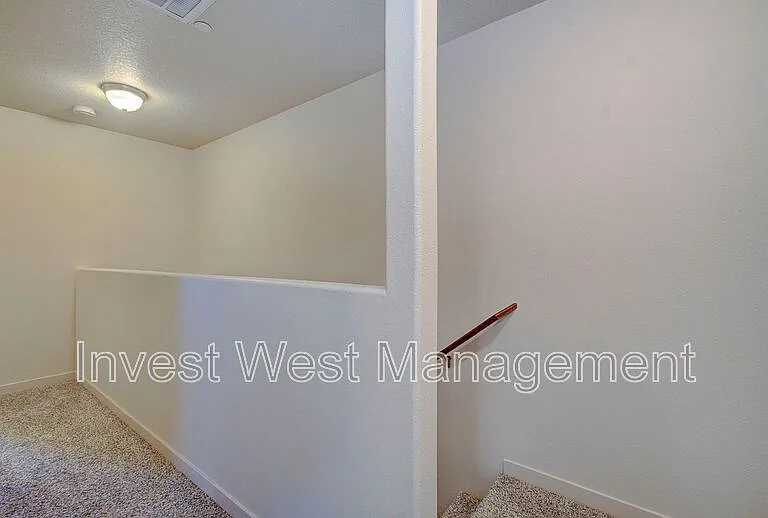 5215 NE 83rd Pl — Photo 17