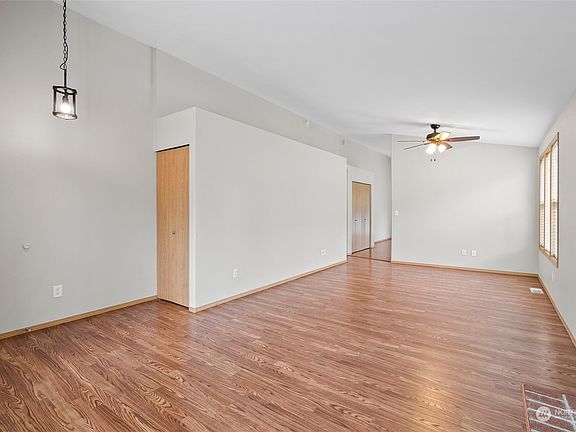 5th image of 1816 66th Avenue Ct NE