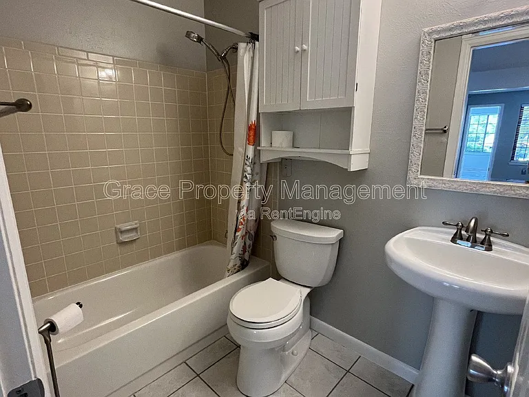 4850 E Kentucky Ave #A — Photo 9