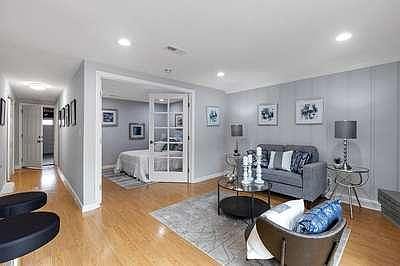 5th image of 2138 34th Ave