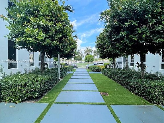 4th image of 9165 NW 33rd St #9165