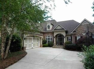 236 N Rock Island Dr, Eatonton, GA 31024