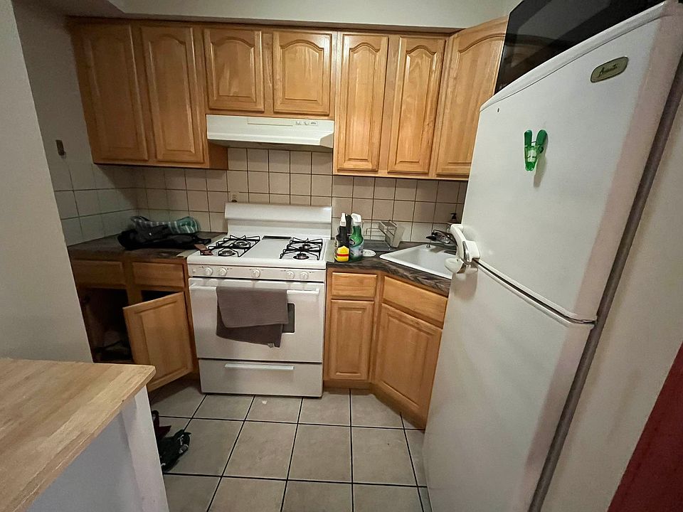1st image of 23-35 Steinway St #C1