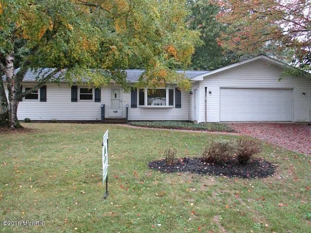 308 Thelma Dr photo 1