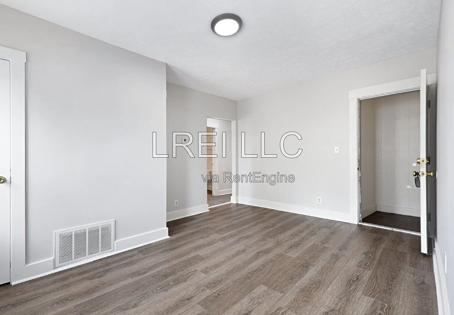 2 bed, 1.0 bath, 640 sqft, $835 — Photo 4