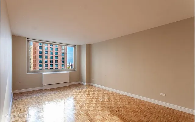 Rented by Douglas Elliman | media 10