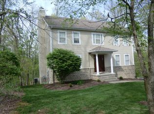 10880 Northpoint Dr, Athens, OH 45701