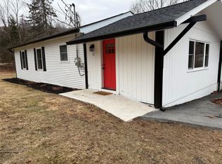 5 Duncan Rd, Lagrangeville, NY 12540