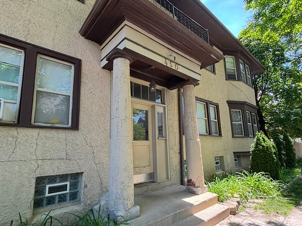 450 N 33rd St #3