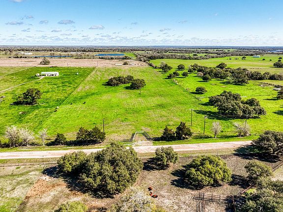 3rd image of 7260 Goehring Rd