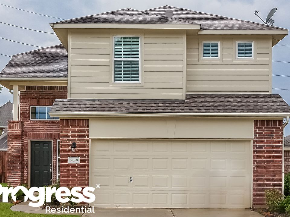 1st image of 18758 Walden Glen Cir