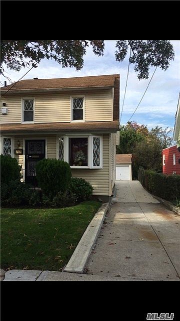 2nd image of 176-CW05 111 Ave