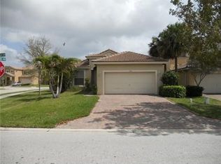 1245 E Magnolia Cir, Delray Beach, FL 33445