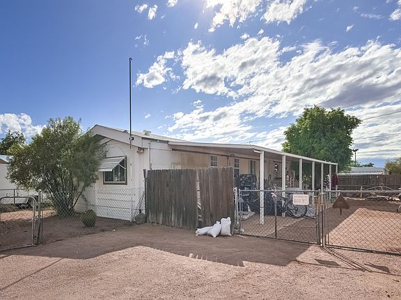 3rd image of 514 S 98th Pl