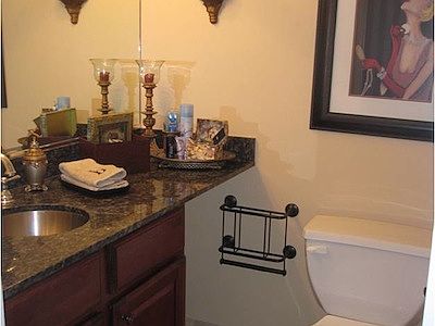 5th image of 2526 N Lincoln Ave APT 306