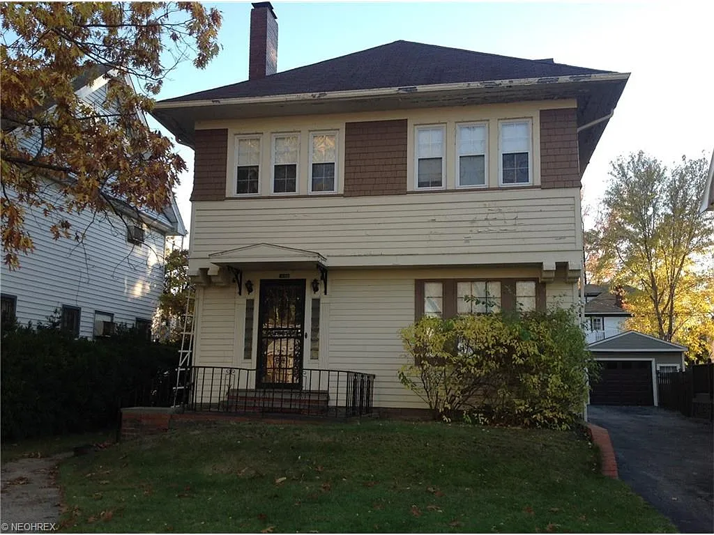 15308 Huntmere Ave photo 1