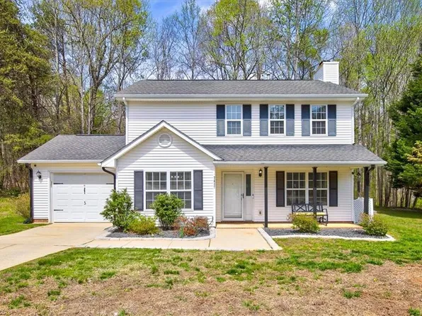 7417 Poplar Grove Trl, Greensboro, NC 27410