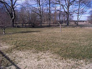 4th image of 1208 Oakwood Dr