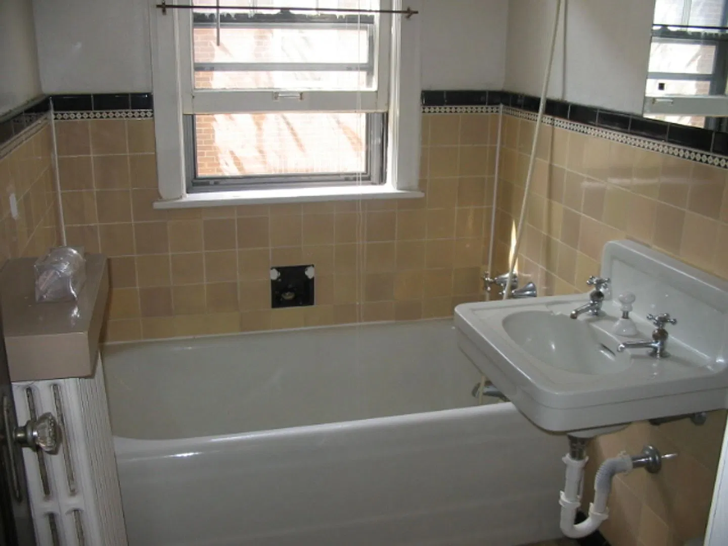 3707 Grand Ave S — Photo 3