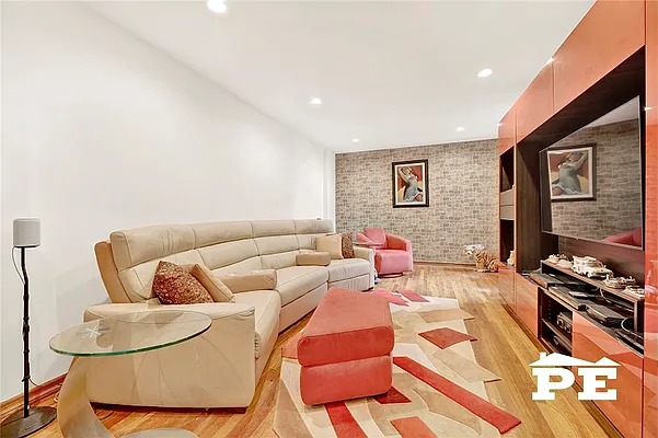 Sold by Pride Estates | media 4