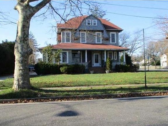 2nd image of 336 S Ocean Ave