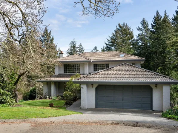4617 Cliffwood Pl, Saanich, BC V8Y 1B6