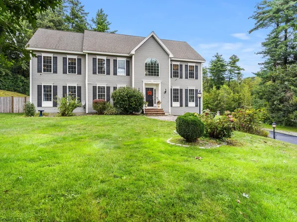 34 Monument Hill Road, Pelham, NH 03076