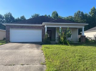 18 Clear Springs Ct, Hattiesburg, MS 39402