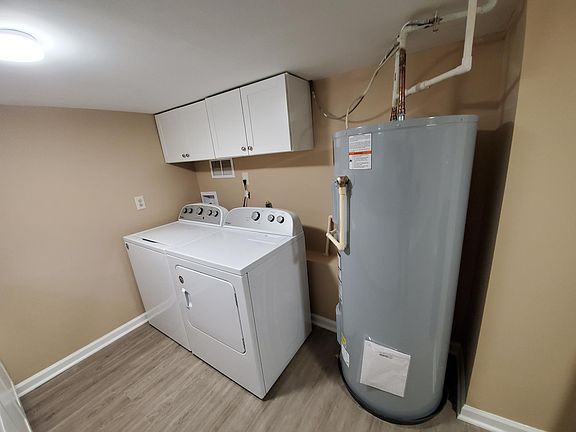 5th image of 518 Carter St Unit B
