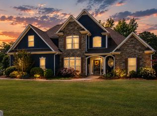 128 Windsor Ct, Williamson, GA 30292