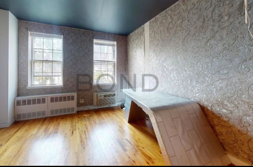 1st image of 402 E 83rd St #5DD