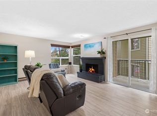 820 Cady Rd APT B201, Everett, WA 98203