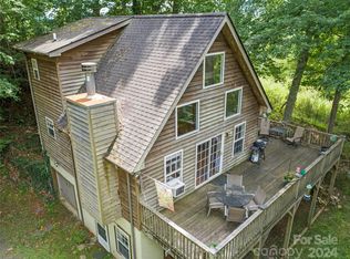 1355 Ridge Rd, Green Mountain, NC 28740