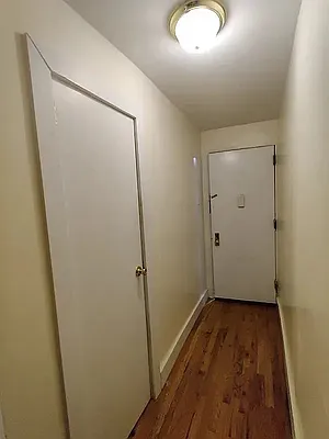 Rented by Signature Property Realty | media 19