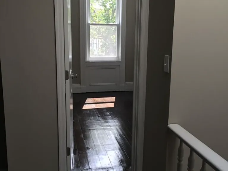 80 Linden Ave — Photo 5