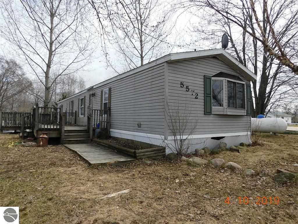 5572 30th Ave, Sears, MI 49679 | Zillow