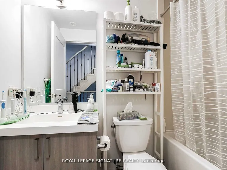 1010 Portage Pkwy #Townhouse 12 — Photo 5