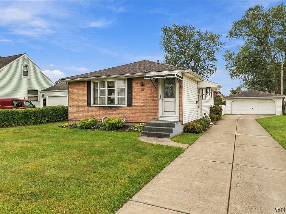 1st image of 31 Coshway Pl