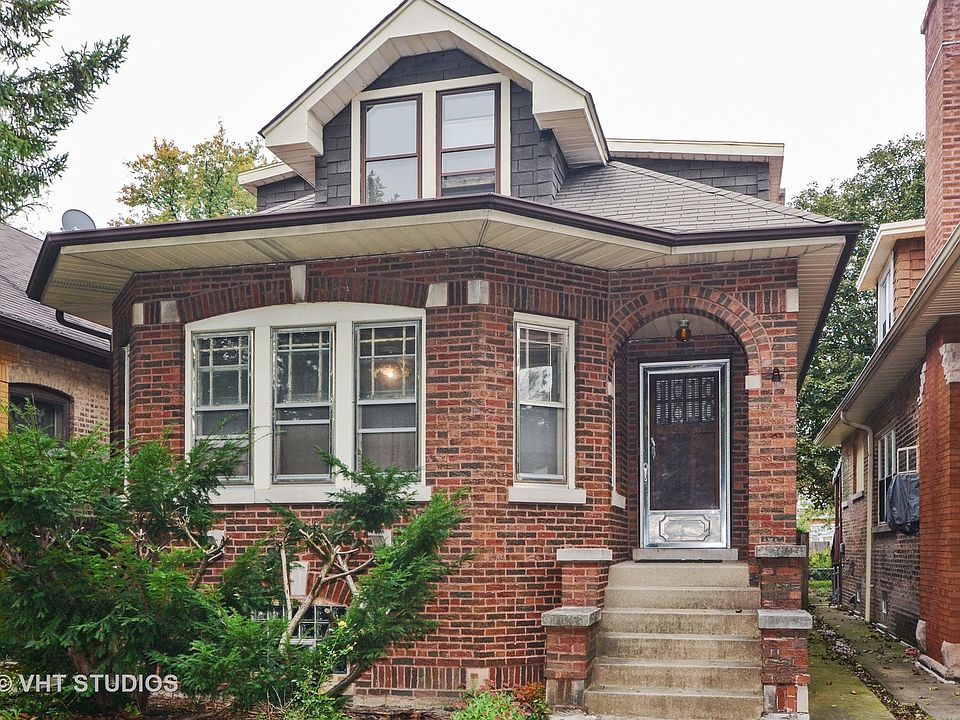 1st image of 1818 N Nagle Ave