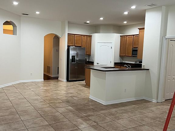 5th image of 7609 Brightwater Pl