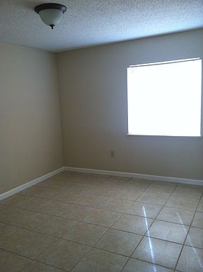 4th image of 4411 S Semoran Blvd APT 1