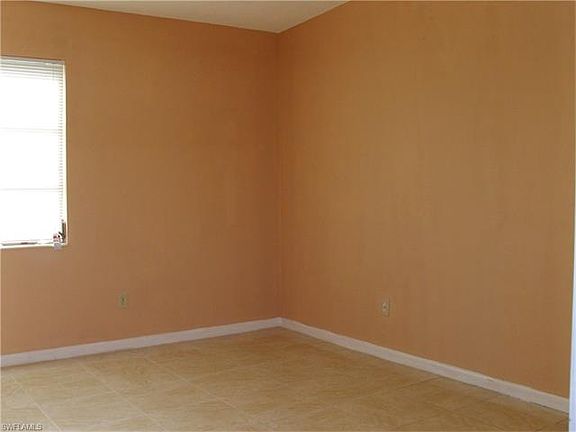 2nd image of 1110 Vineyard Pl